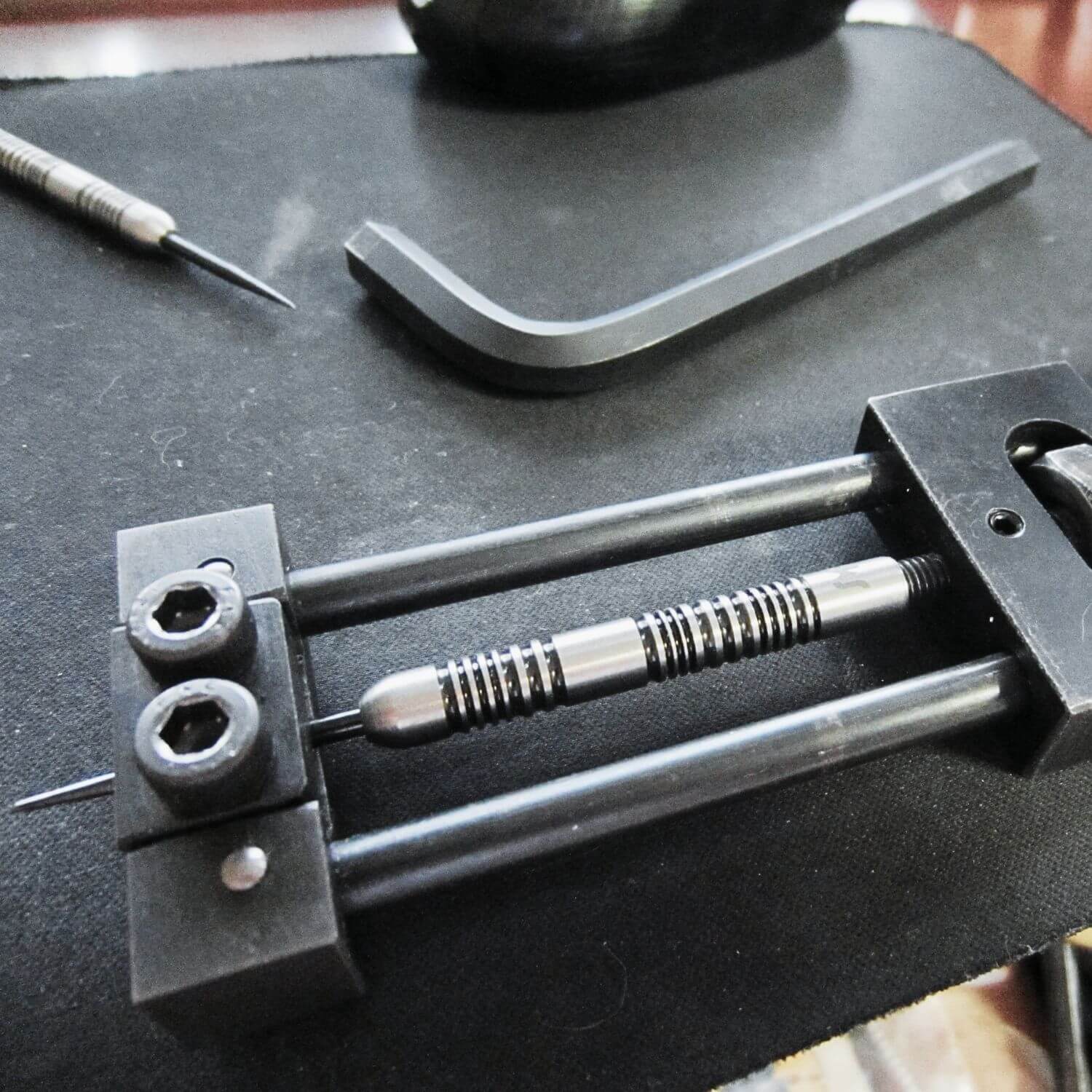 Dart Spitzen Wechselmaschine - Darts Repointing Tool zum Dartspitzen wechseln - Image 4